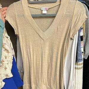 Tan V-neck Knitted Short Sleeve